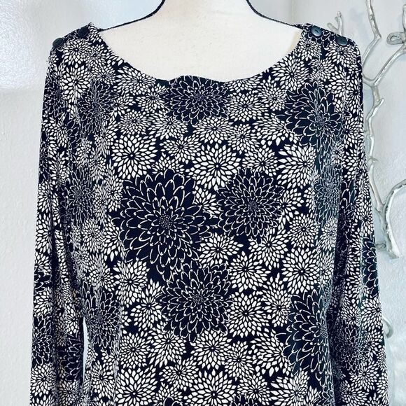 Prophecy Floral Long Sleeve Blouse - Picture 2 of 8